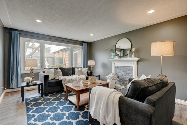 Building Photo - Beautiful 3 Bedroom Byron Bungalow * Available Aug 1st **