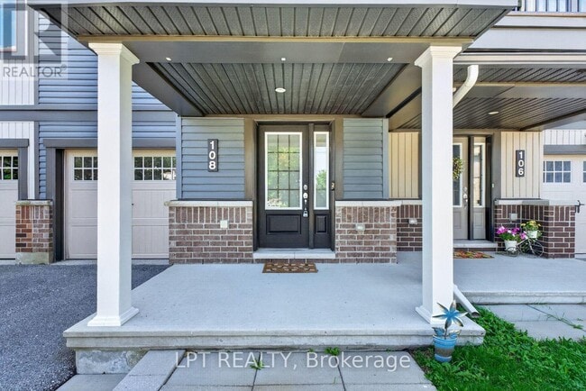 Building Photo - 108 Sweetwater Ln