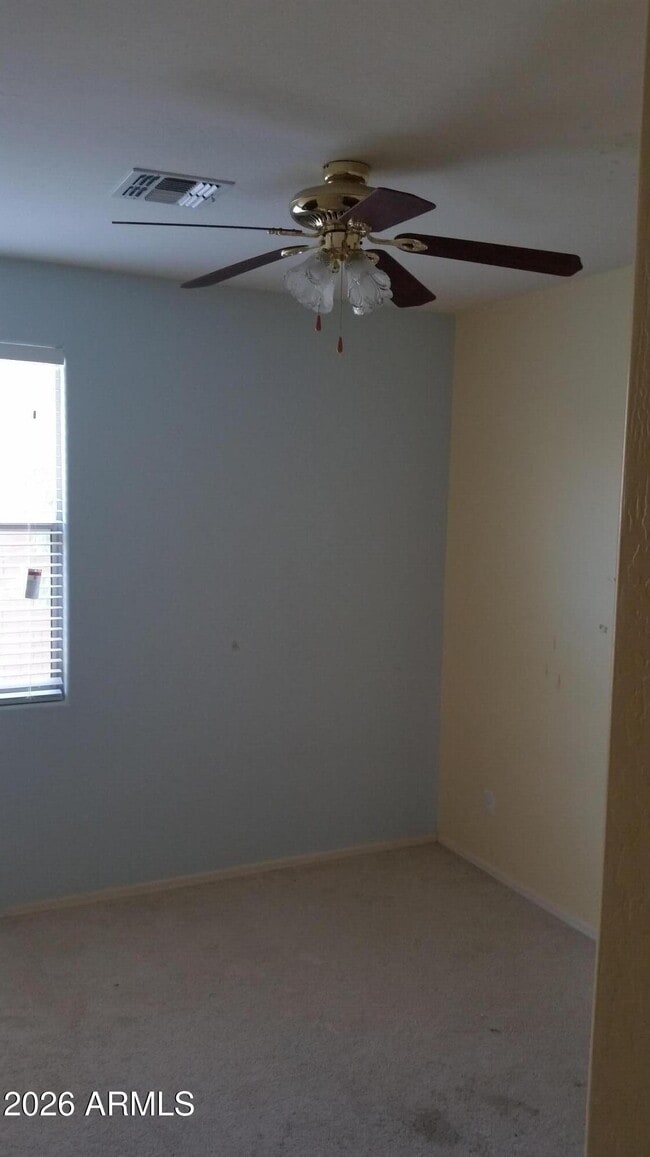 Building Photo - 3210 E Lark Dr