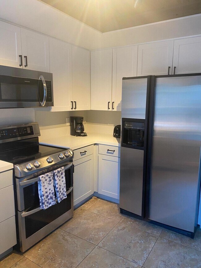 Building Photo - 55429 Tanglewood