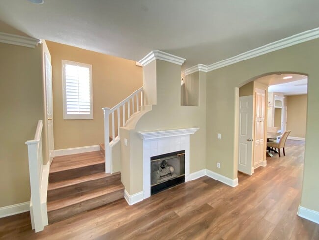 Foto del edificio - Spacious 4-Bedroom Home in Prime Aliso Viejo Location – Newly Updated