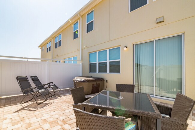 Building Photo - 5135 Compass Bay