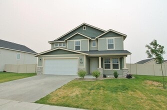 Building Photo - 715 SW Inby St