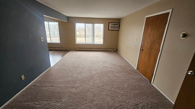 Building Photo - 115 Campbell St