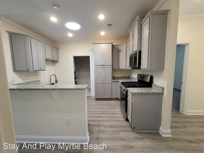 Building Photo - 3 br, 2 bath House - 949 Jackline Place #202