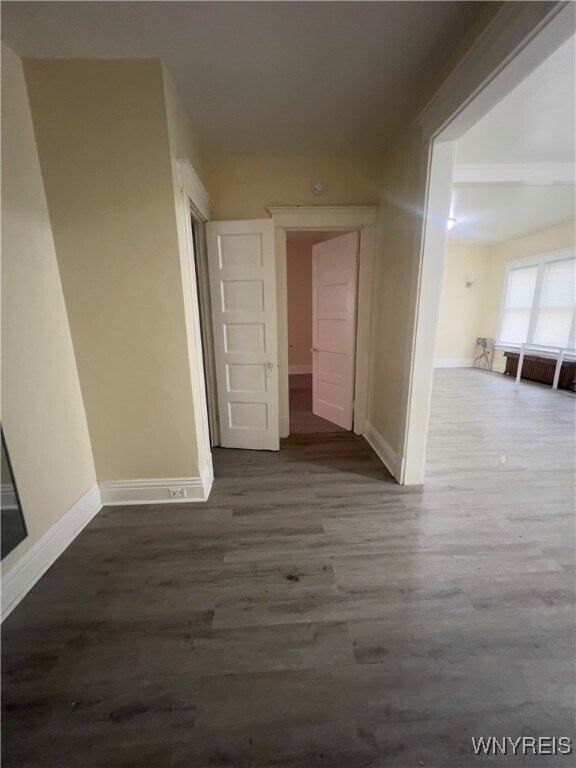 Foto del edificio - 282 E Delavan Ave