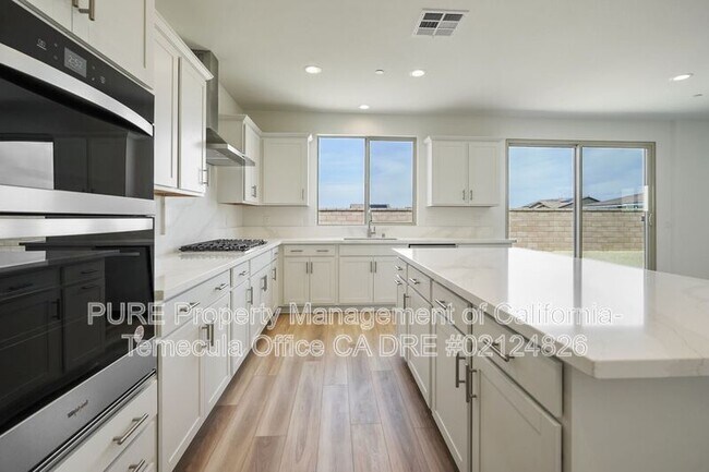Foto del edificio - 25386 Luna Peak Rd