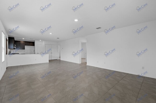 Building Photo - Lovely 3/2/2 in Fort Worth (76179)!