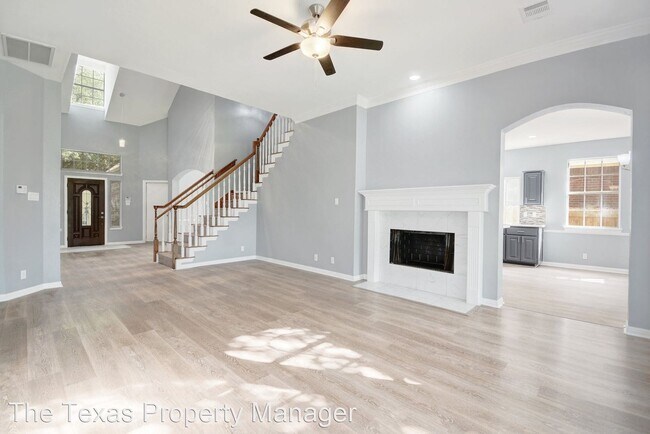 Building Photo - 4 br, 3 bath House - 6563 Needham Ln