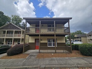 Building Photo - 239 Ruth St