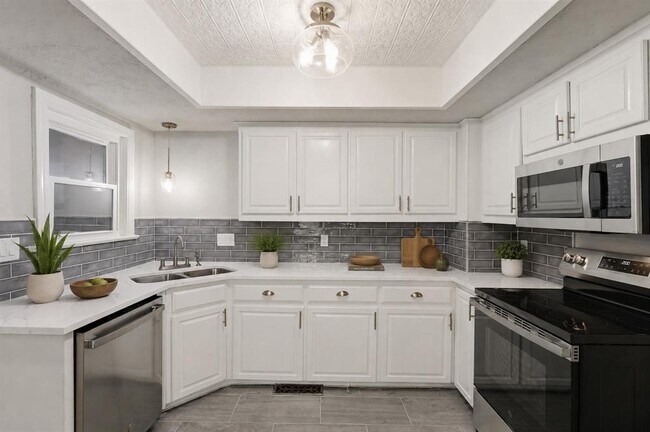 Foto del edificio - 3436 NW 19th St