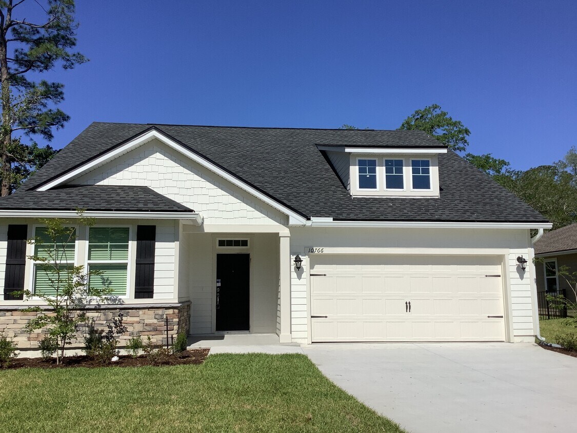Foto principal - 10766 Coleman Rd