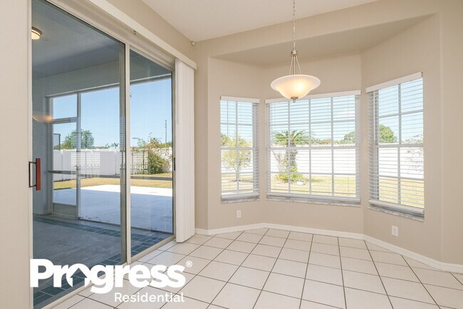 Building Photo - 8427 Aukari Ct