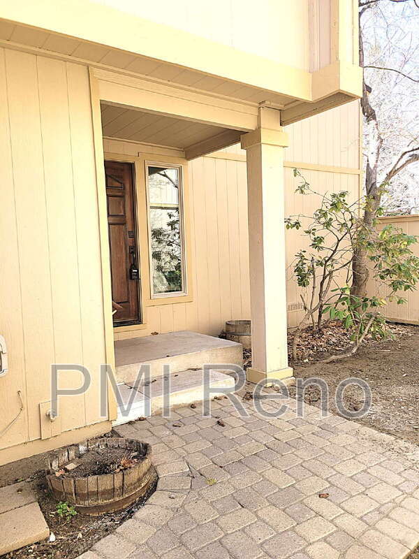 Building Photo - 6403 Meadow Country Dr