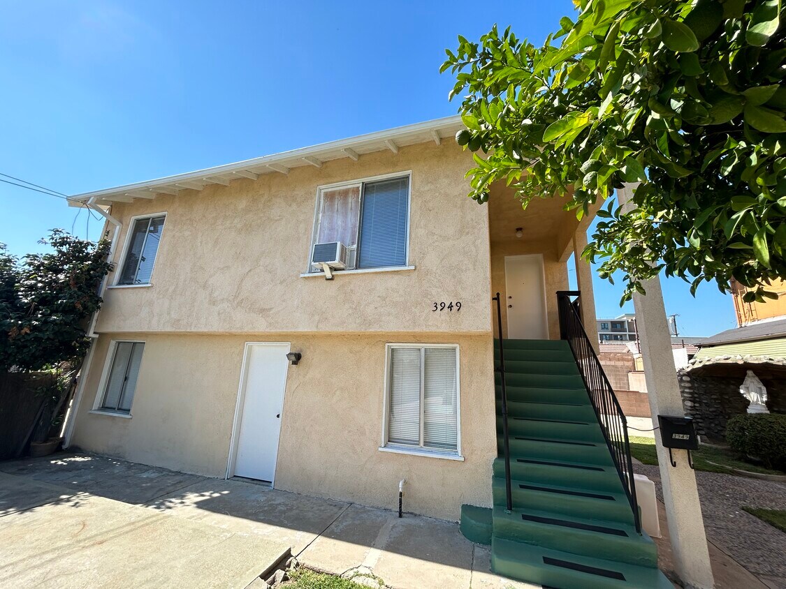 Primary Photo - 3949 Delta Ave