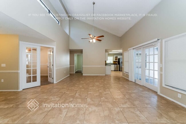 Building Photo - 721 50th St E