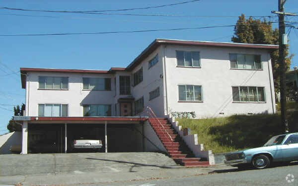 Foto del edificio - 692-698 Spruce St
