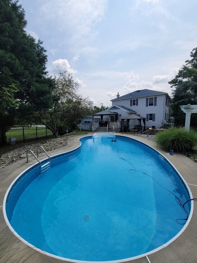 Foto principal - 250 Black Rock Rd