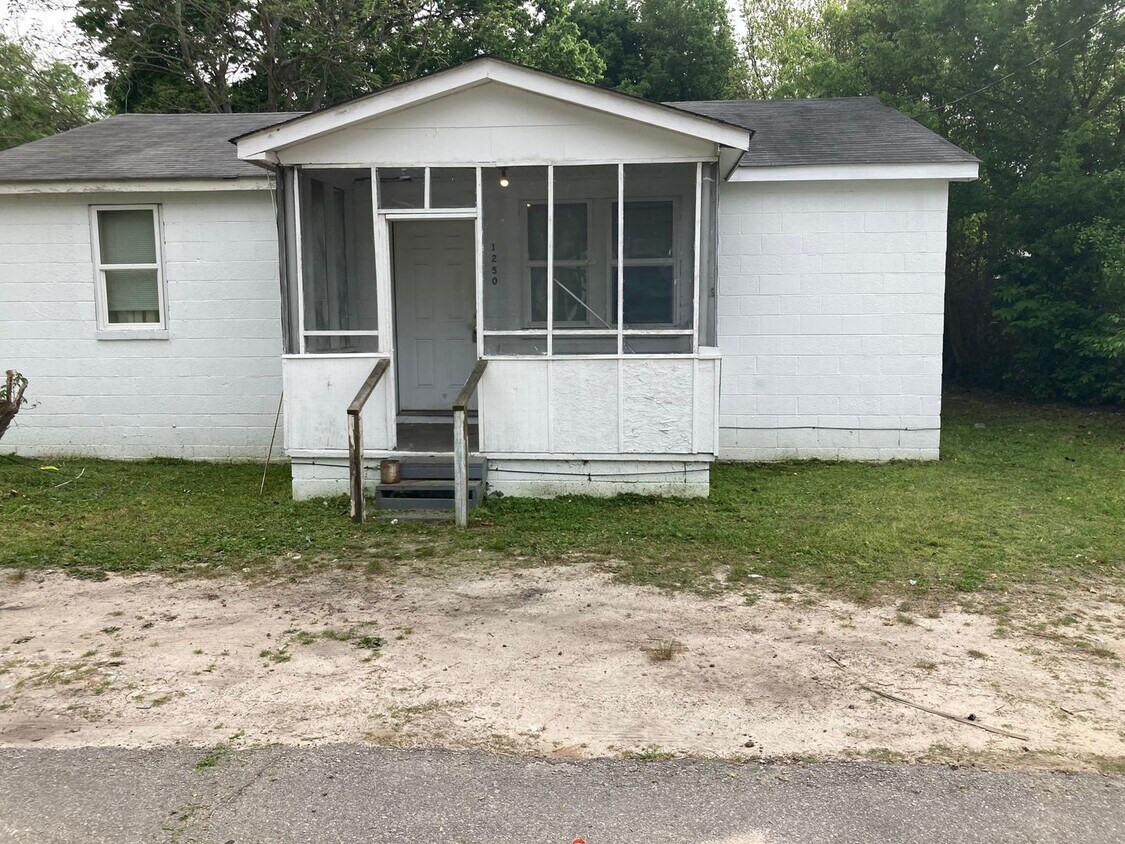 1250 Whaley St SE, Orangeburg, SC 29115 House Rental in Orangeburg