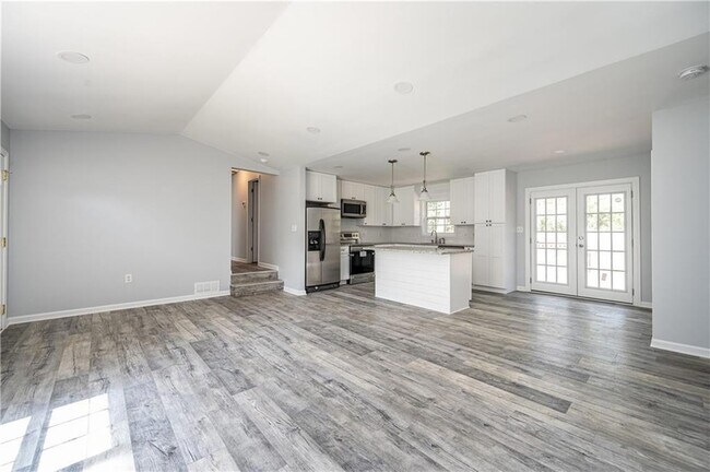 Foto del edificio - 405 Concord Woods Dr SE