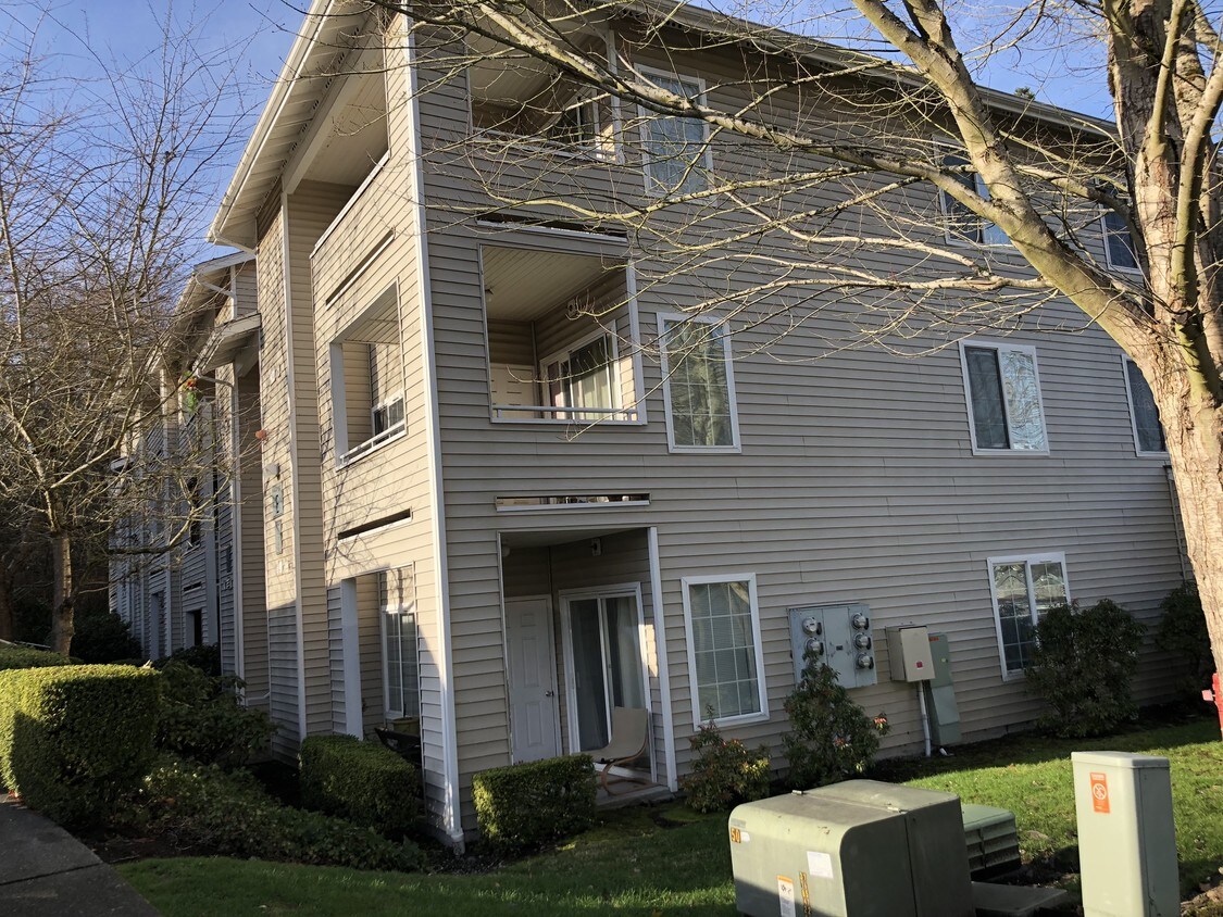 Primary Photo - 801 Rainier Ave N