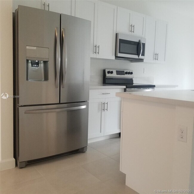 Foto del edificio - 1530 SW 29th St