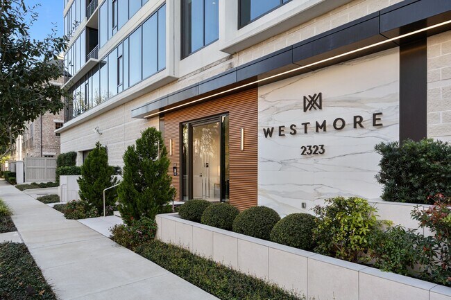 Foto del edificio - 2323 W Main St