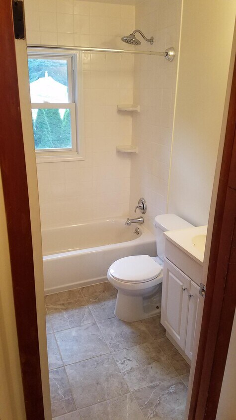 New Bath - 8 S 10th Ave