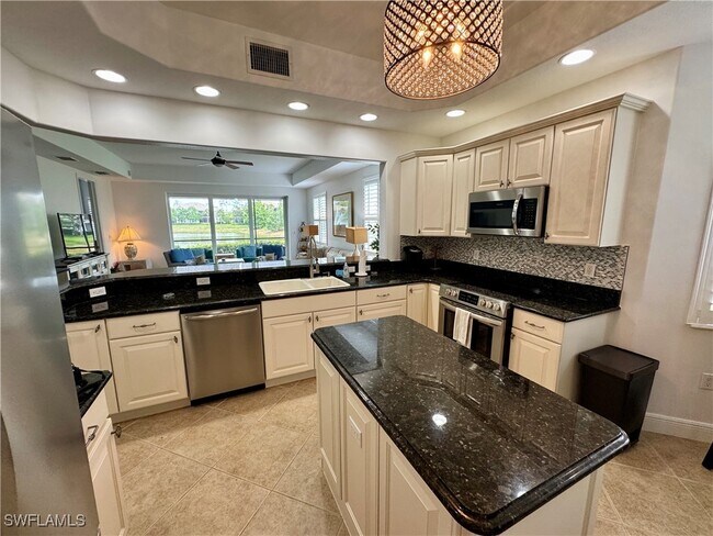 Foto del edificio - 10541 Marino Pointe Drive