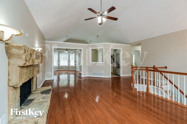 Building Photo - 1229 Winsley Ct