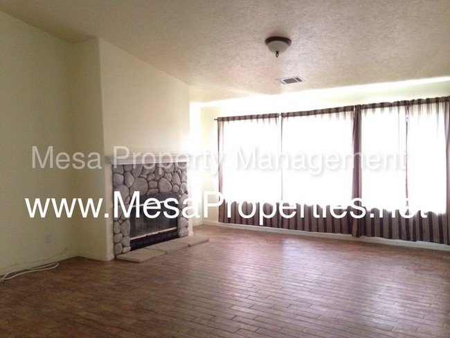 Building Photo - 10350 Wilson Ranch Rd