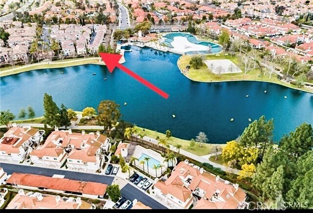 Foto del edificio - 227 Montana Del Lago Dr