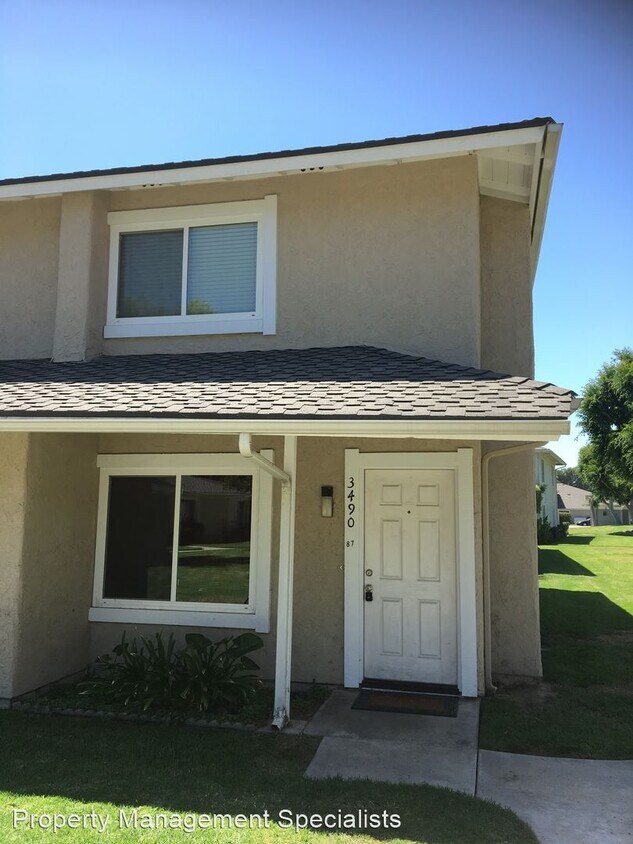 Foto principal - 2 br, 1.5 bath House - 3490 Highwood Ct #87