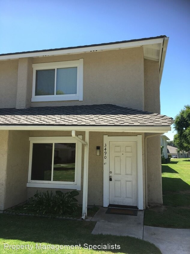Primary Photo - 2 br, 1.5 bath House - 3490 Highwood Ct #87