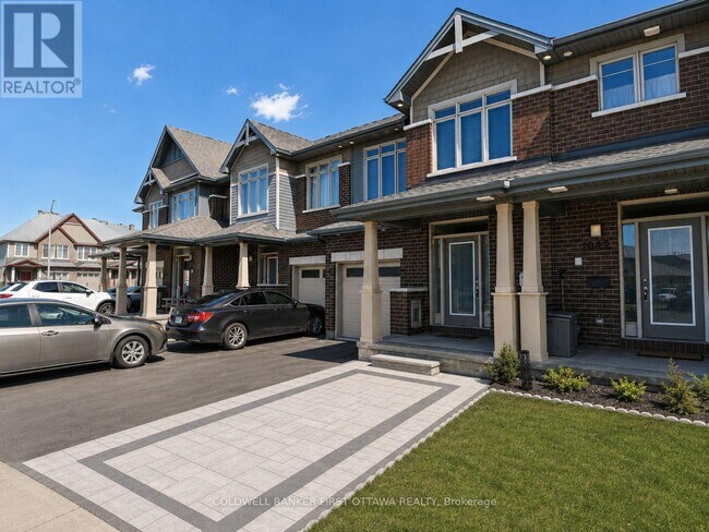 Photo du bâtiment - 1042 Cobble Hill Dr