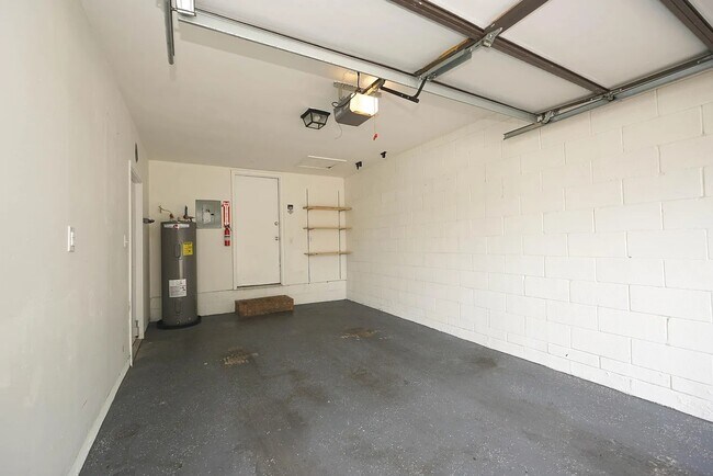 Foto del edificio - 118 5th Ave