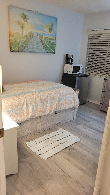 Foto del edificio - 9582 118th St N