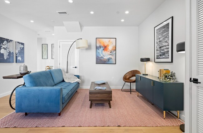 Foto del edificio - 693 Sutter St