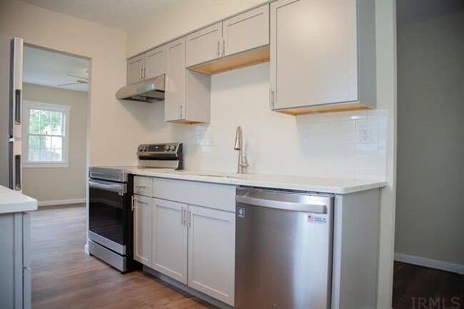 Building Photo - 2301 Herbert Ave
