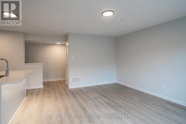 Building Photo - 401 Glenroy Gilbert Dr