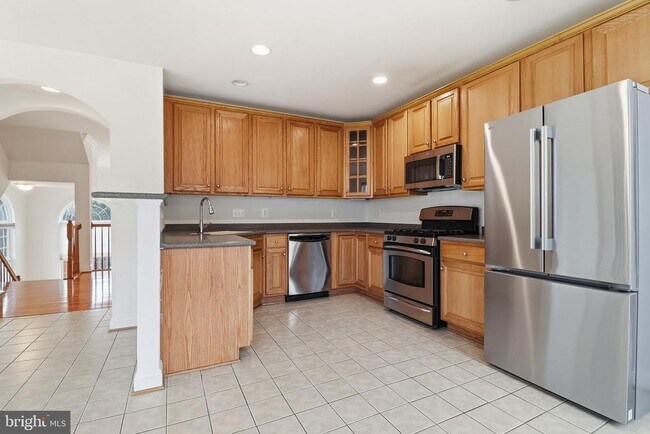 Foto del edificio - 21770 Ladyslipper Sq