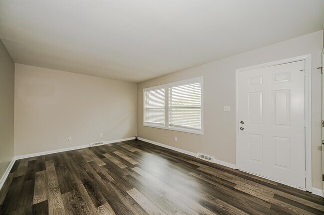 Foto del edificio - 735 Edgegreen Dr