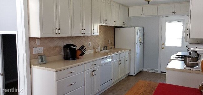 Building Photo - 4 br, 2 bath House - 2256 Burnt Hickory Rd NW