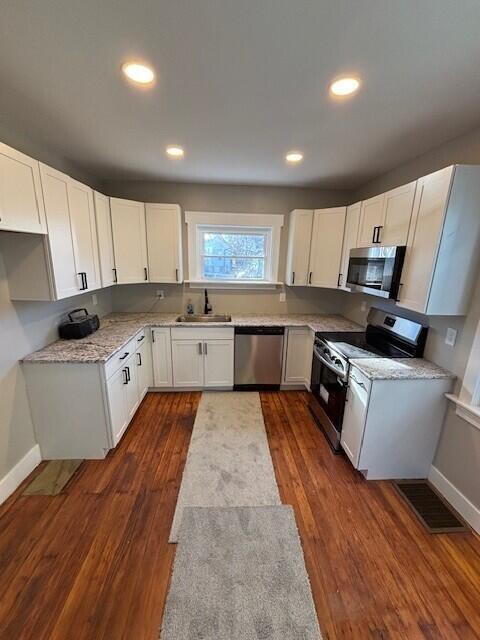 Building Photo - 3313 Latonia Ave