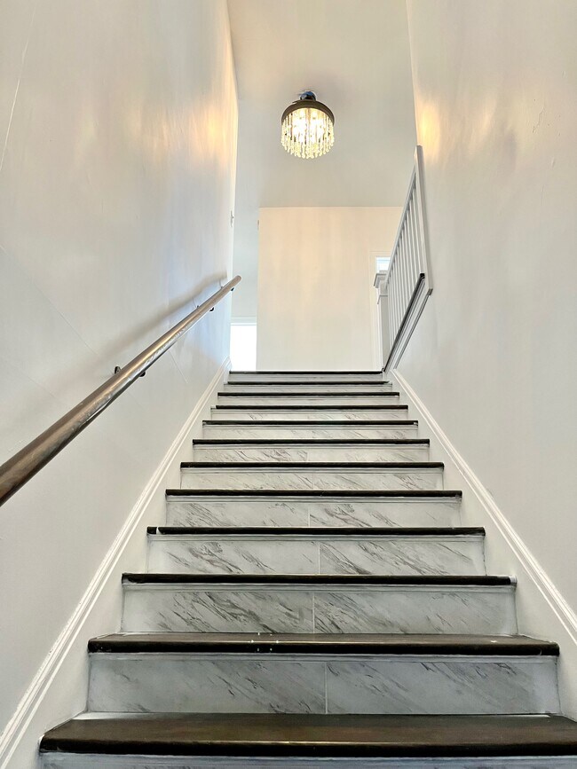 Foto del edificio - 861 N Hoover St