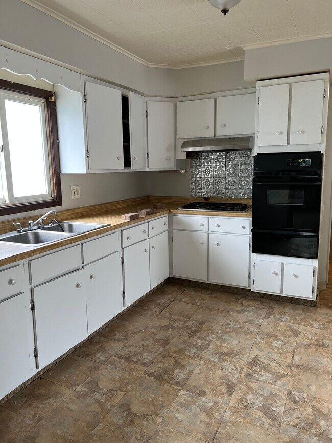 Foto del edificio - 1248 E Lovejoy St