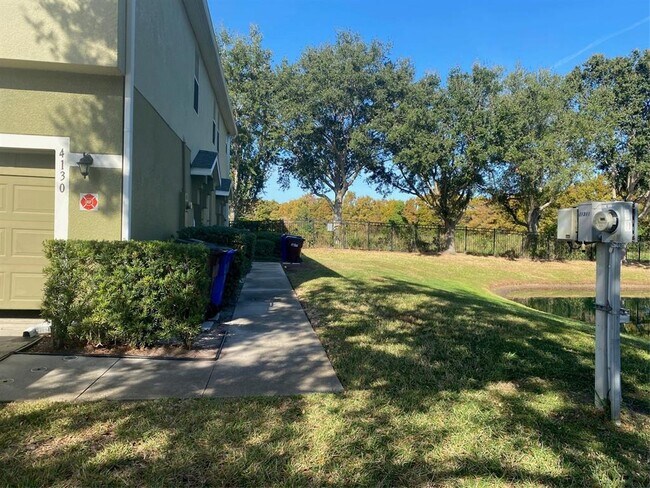 Foto del edificio - 4130 Orange Tree Ct