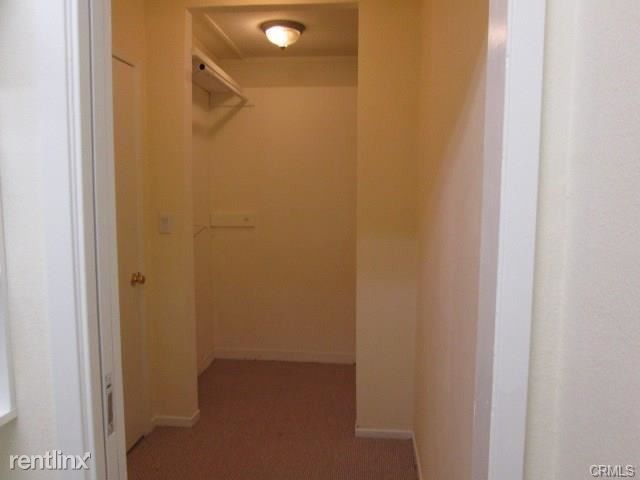 Foto del edificio - 4 br, 3 bath House - 212 S Rock River Rd