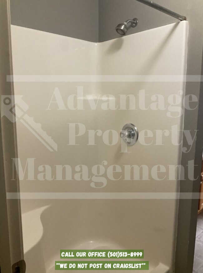 Foto del edificio - 2730 York Ln