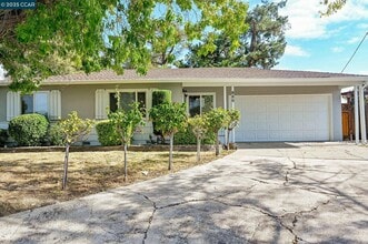 Building Photo - 880 Audrey Ct